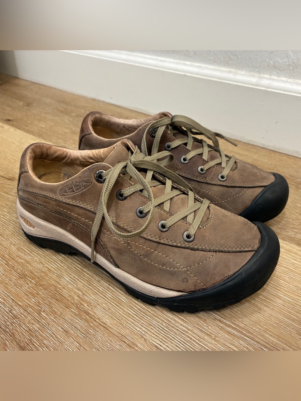 KEEN Toyah Brown Leather Hiking Oxford Women’s Shoes US 8.5 EU 39 UK 6 25.5cm